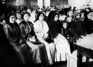 Donne immigrate a Ellis Island, New York inizio '900