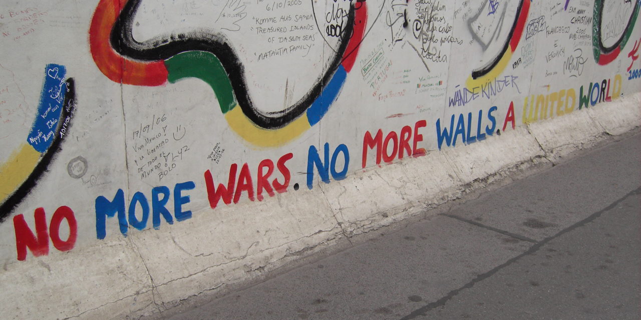 Secondo Novecento e didattica digitale. Il Sessantotto, il Muro di Berlino e “Another brick in the Wall”